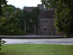 Figure 3. Cothay Manor Gatehouse; restored by Sir Harold Brakspear c. 1926-7